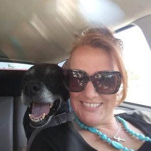 Meet your Posher, Lesley